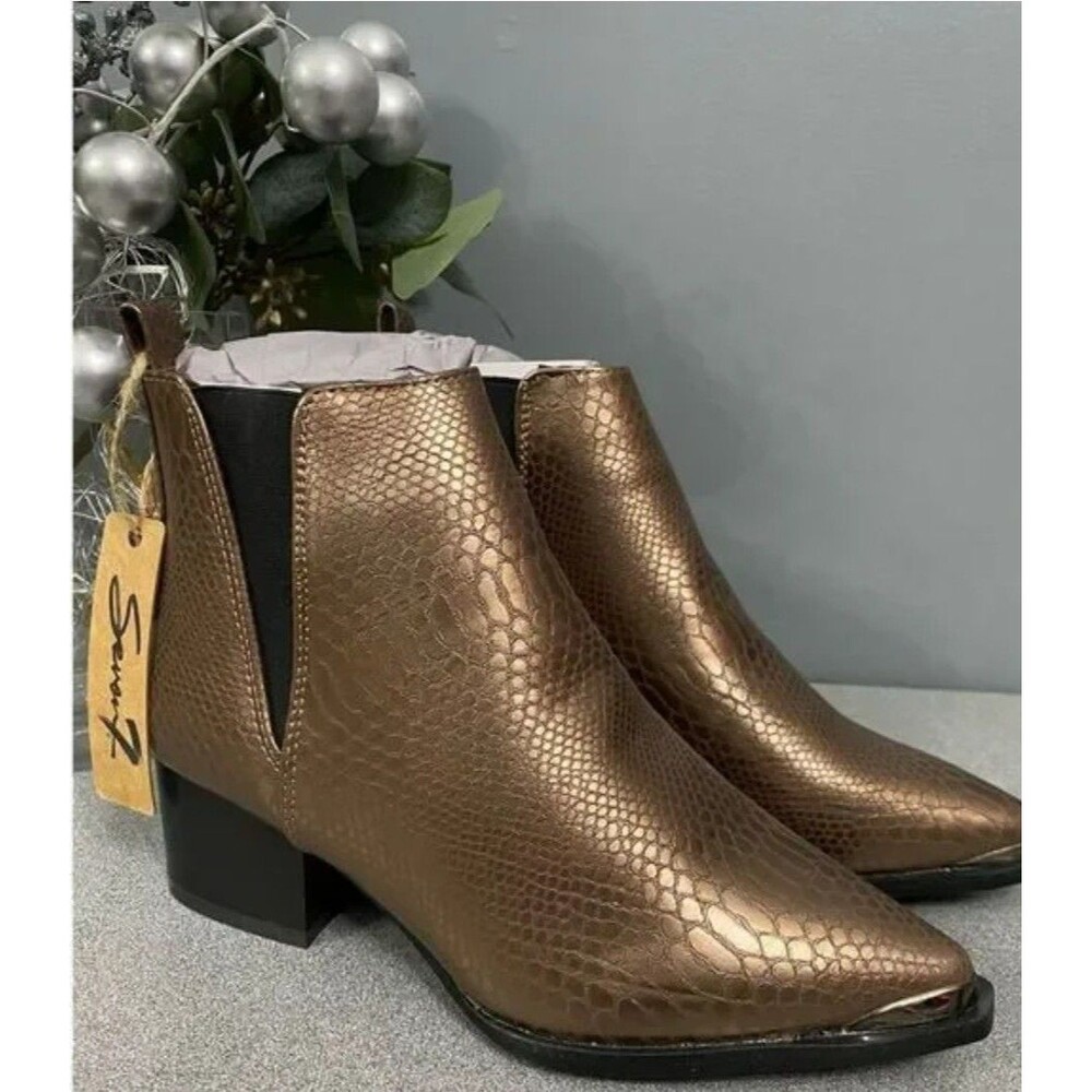 New Seven 7 Madison Python Boots Copper Tone Point Toe Chrome Accent Size 9.5
